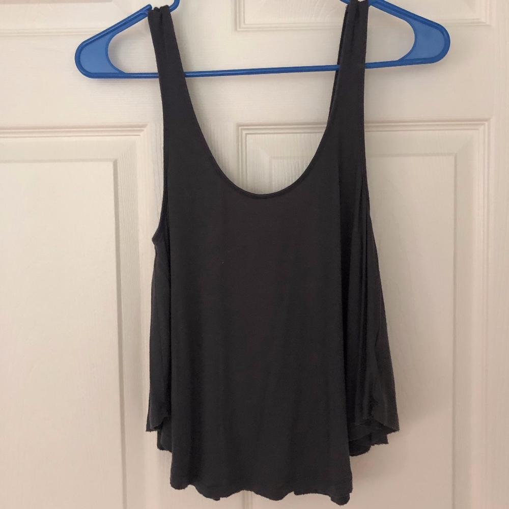 Grey tank